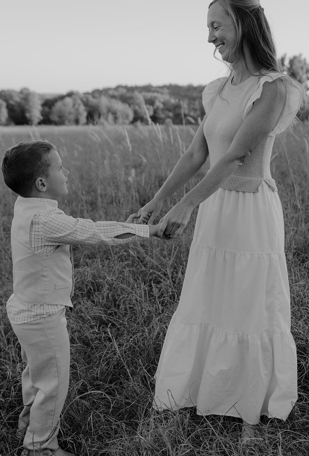 Mother and son photoshoot in Springfield, Missouri. Wilson's Creek National Battlefield at golden hour