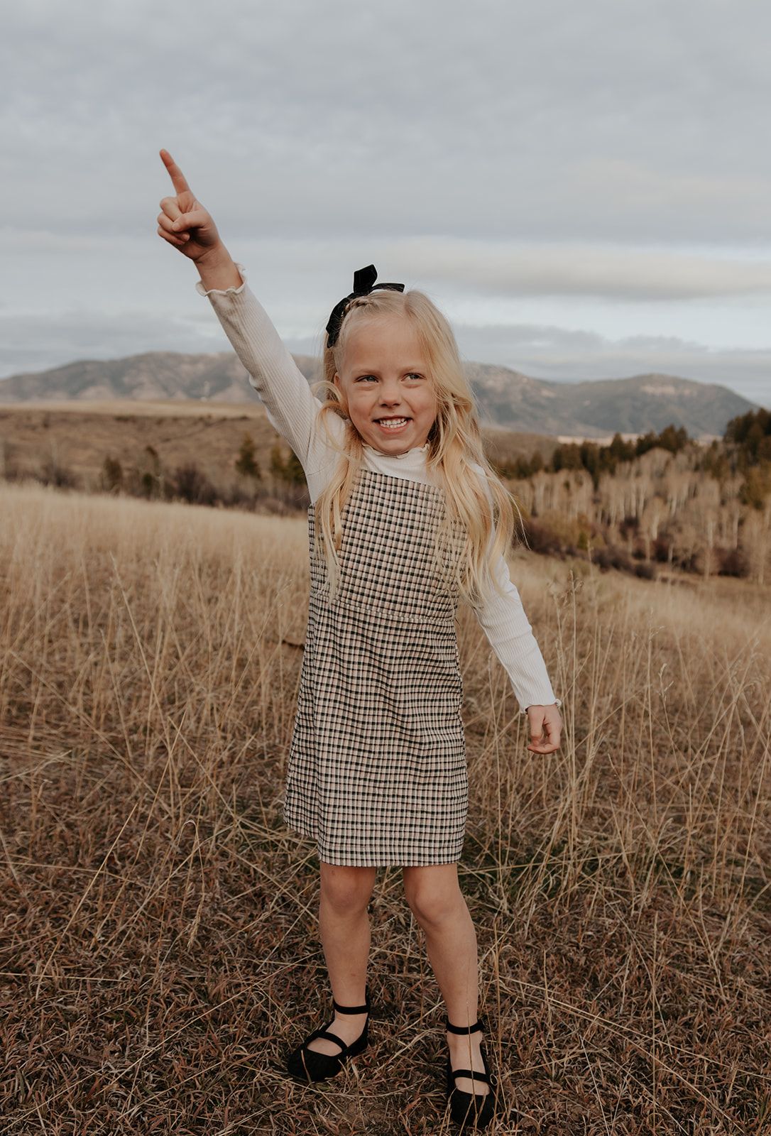 Family photo session in Swan Valley, Idaho