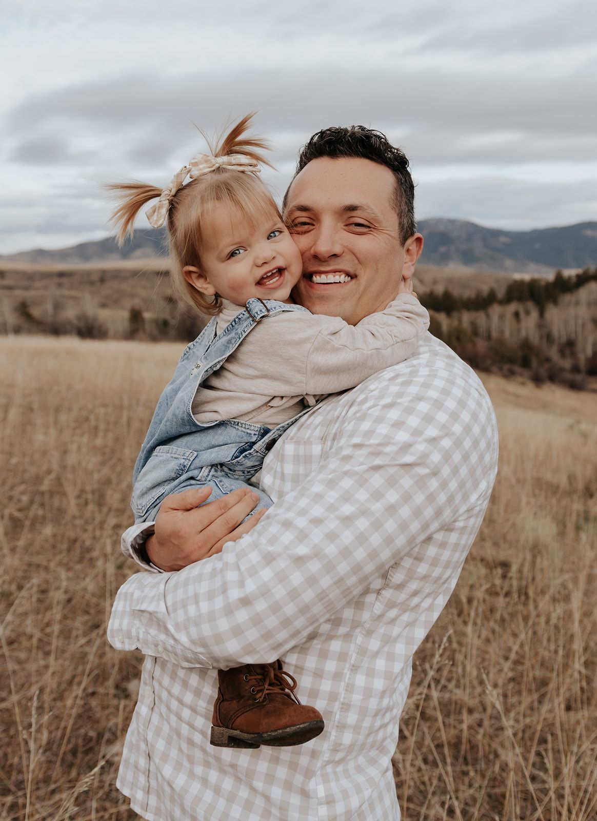 Father and daughter portrait during a family photoshoot in Swan Valley, Idaho