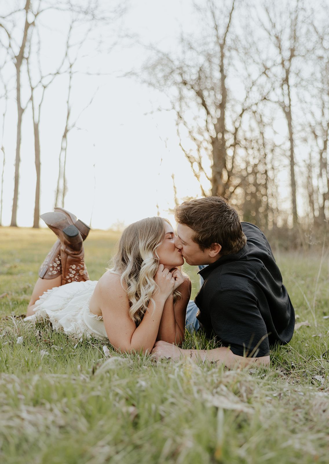 Engagement photos in Northwest Arkansas