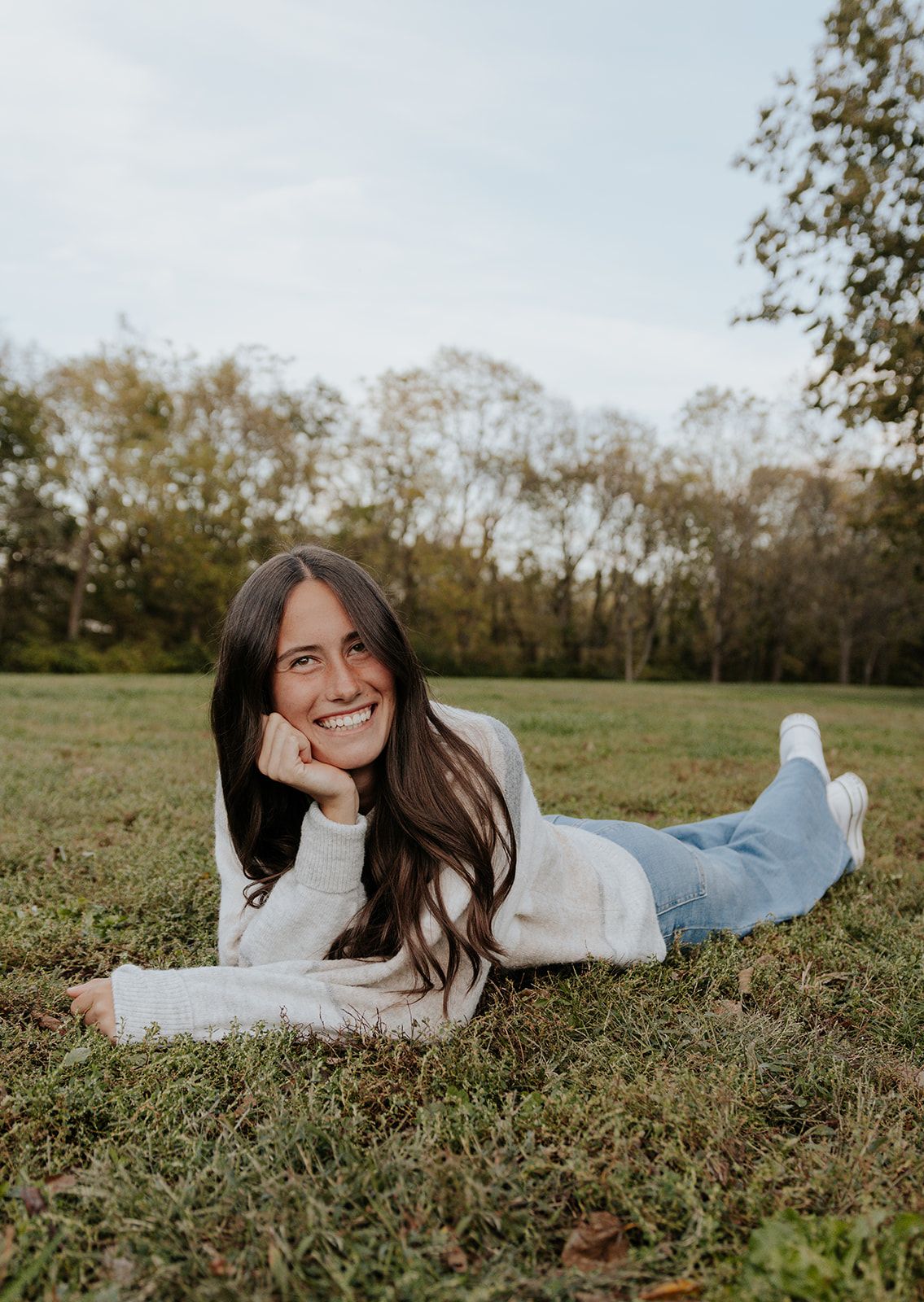 Senior Photo at Nathanael Greene Park in Springfield, Missouri