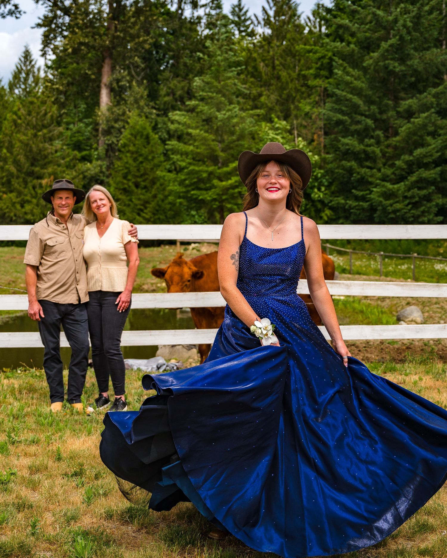 Farm senior prom photos