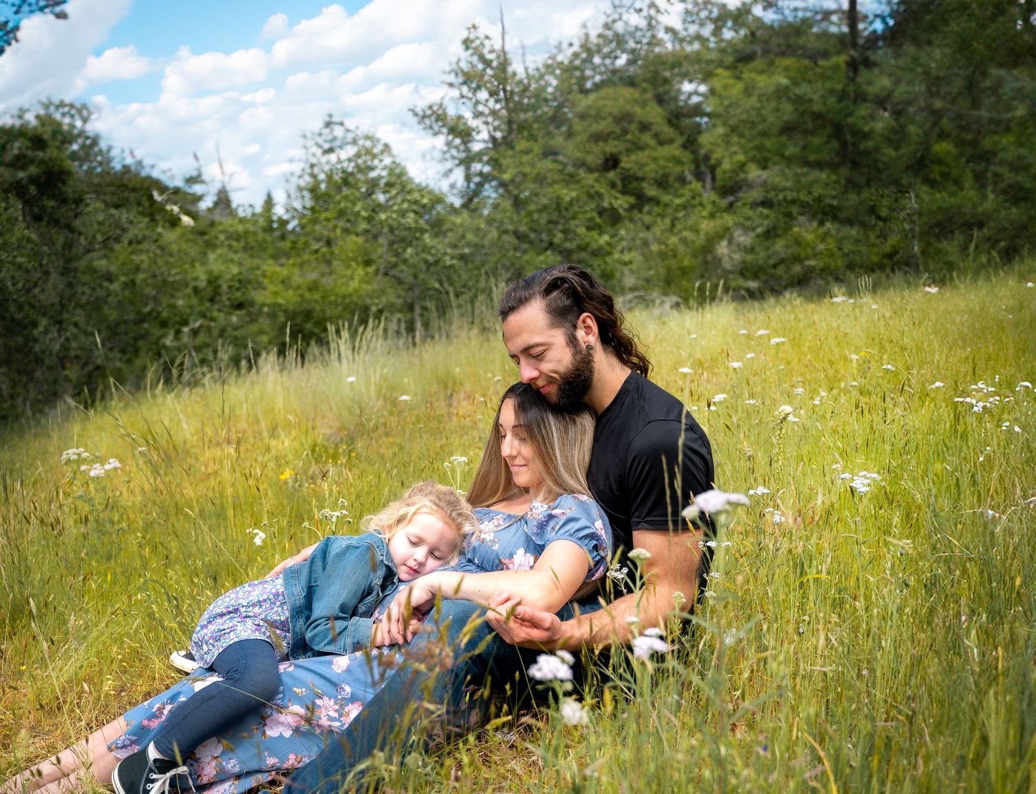 Maternity spring photos