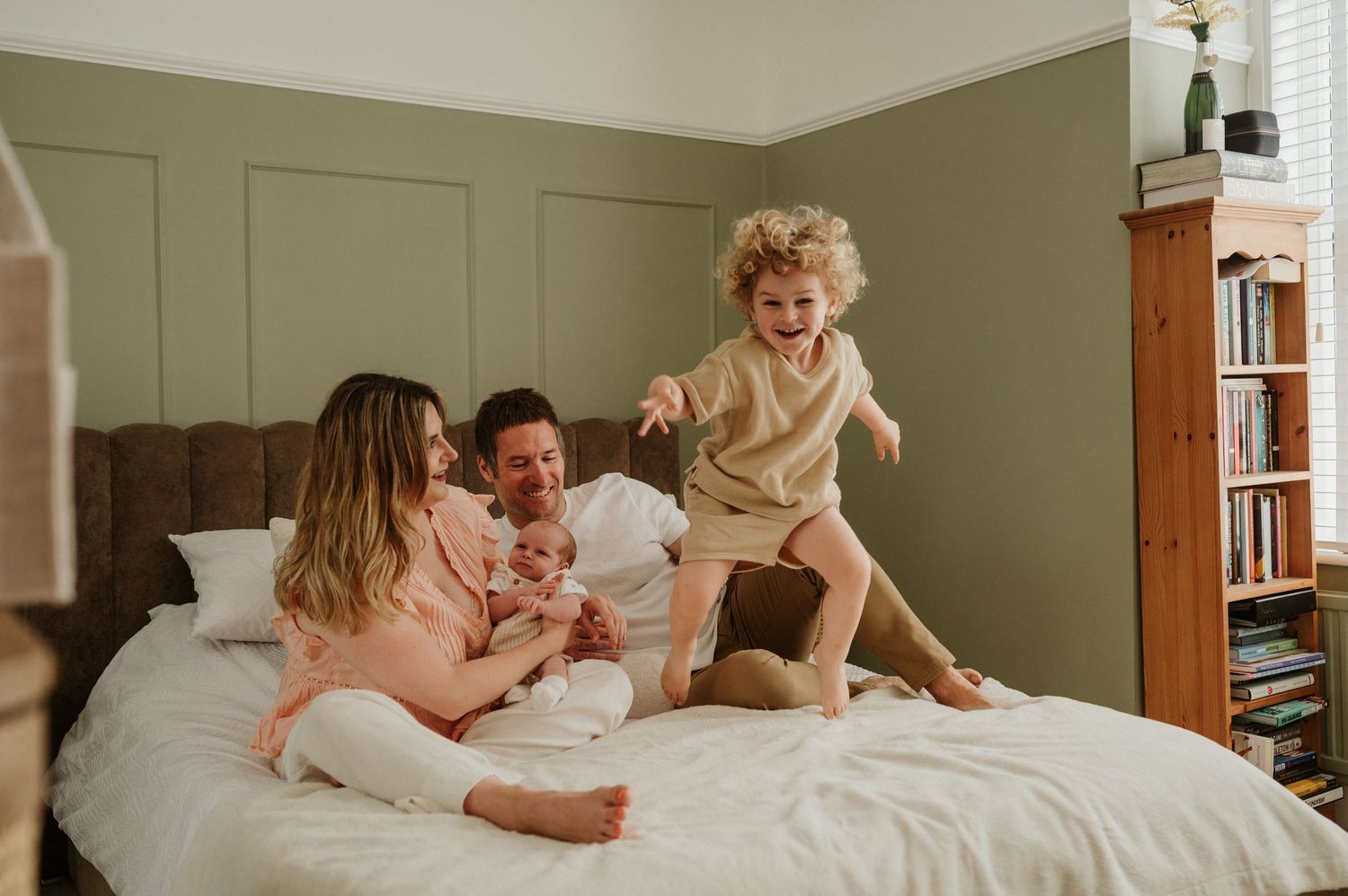 Newborn Photographer Hampshire