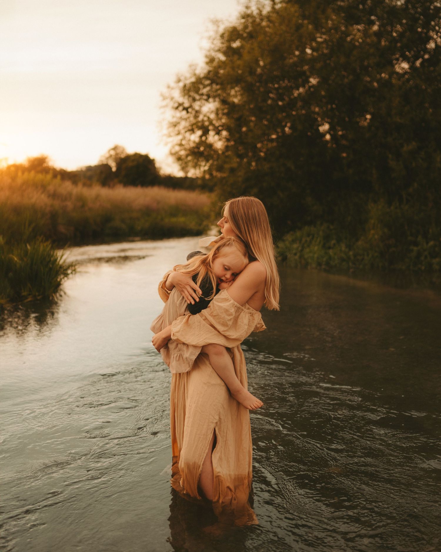 Newborn & Family Photographer Hampshire