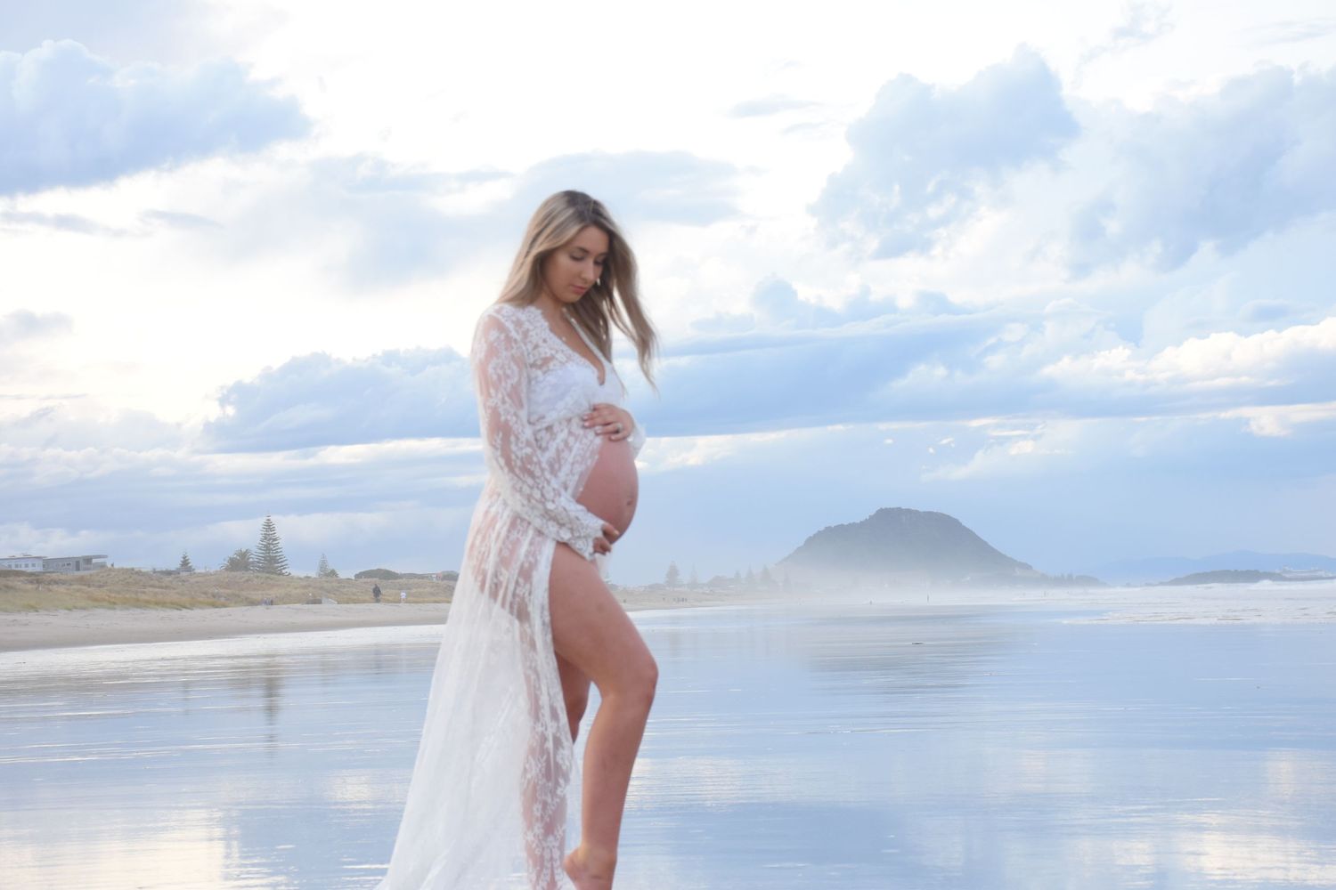 Affordable and heartwarming Maternity portraits by Stay&cee Creative, bringing comfort and style to homes in Waikato