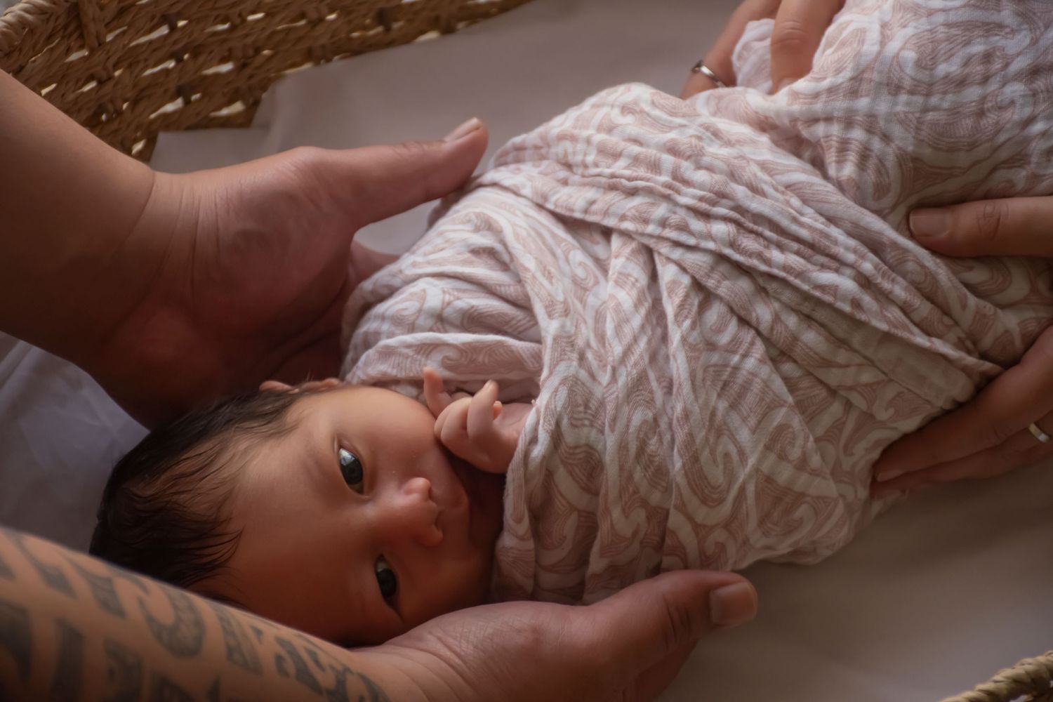 Stay&cee Creative: Turning your newborn's first days into timeless memories with relaxed in-home photography in Hamilton