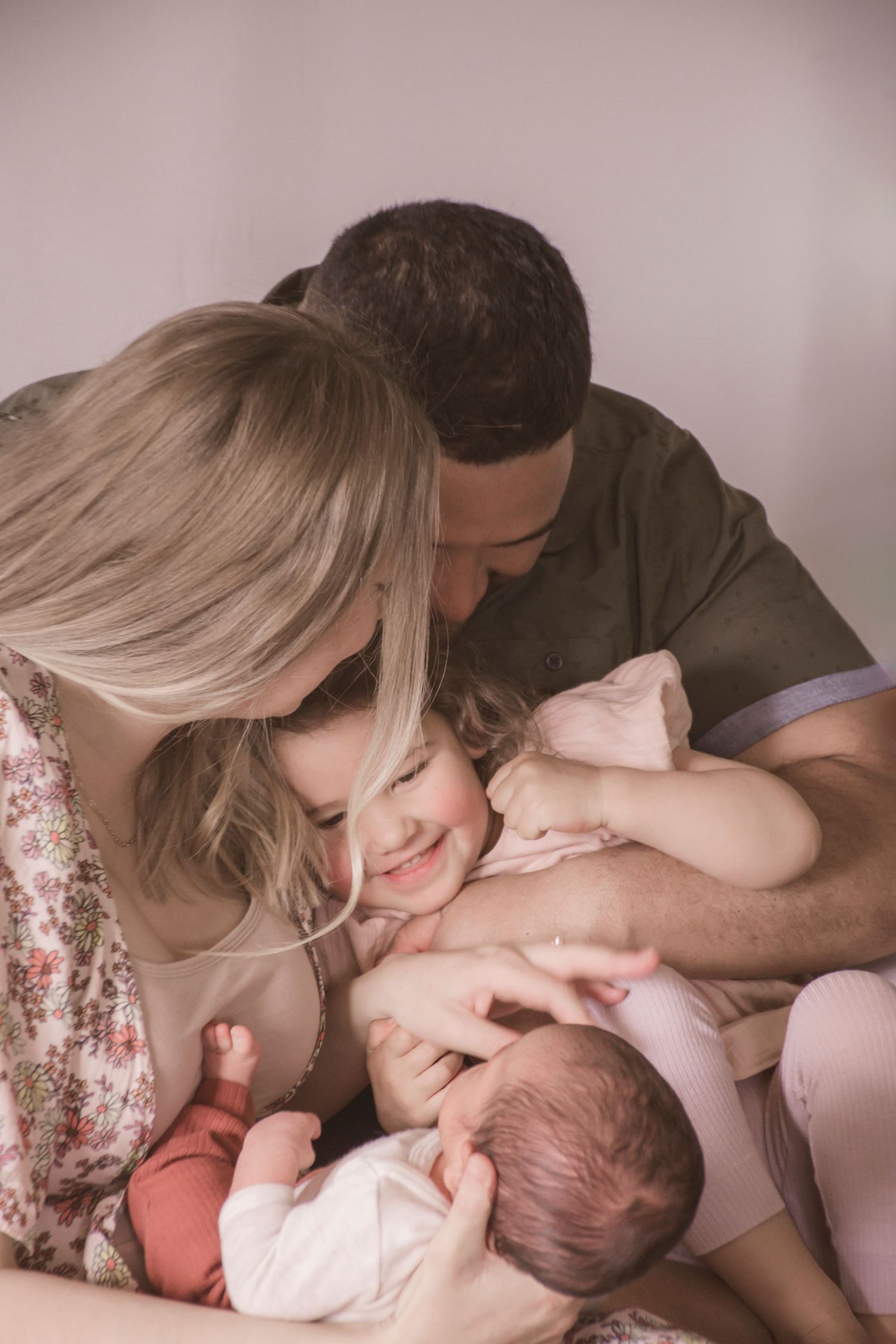 Stay&cee Creative: Turning your newborn's first days into timeless memories with relaxed in-home photography in Hamilton