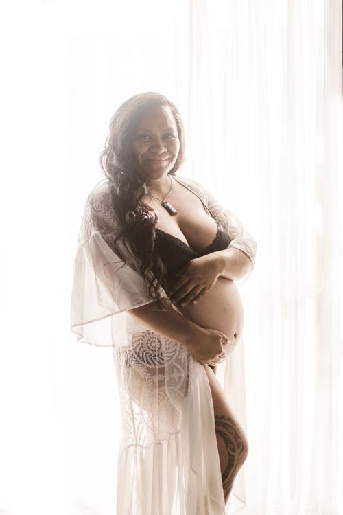 Affordable and heartwarming Maternity portraits by Stay&cee Creative, bringing comfort and style to homes in Waikato
