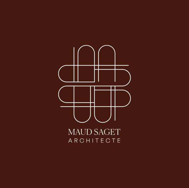 Maud Saget Architecte logo with geometric interlocking pattern on dark burgundy background.