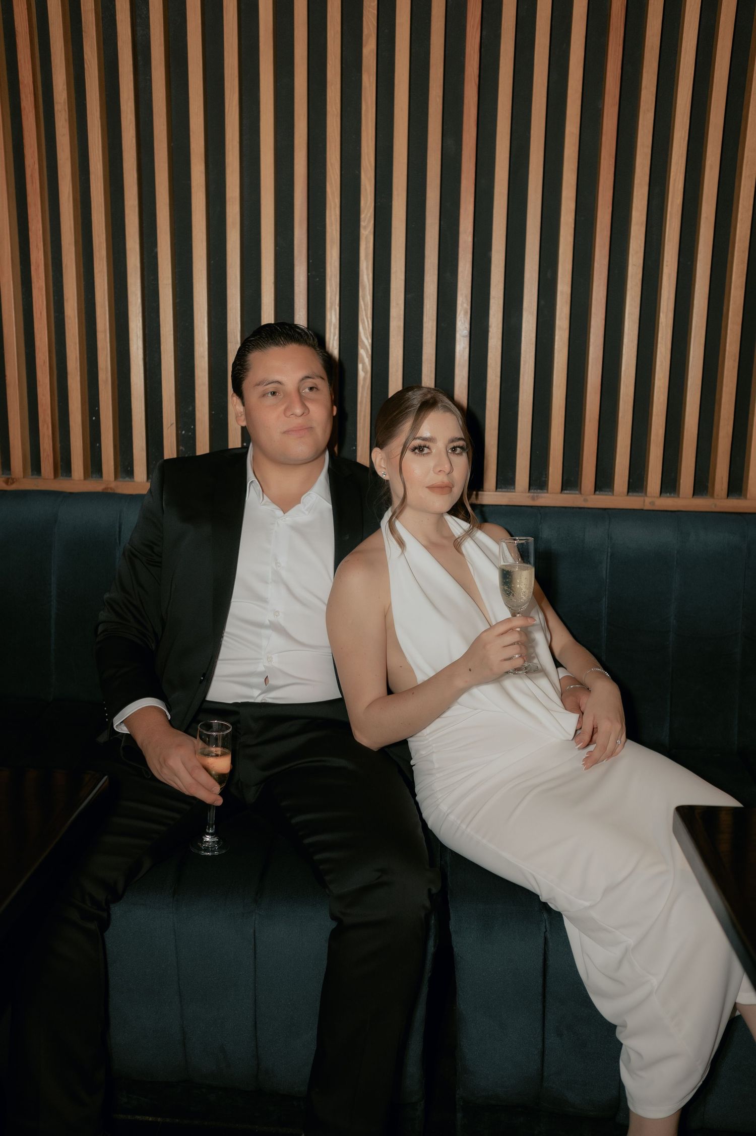 Fotógrafo de bodas destino en México disponible para celebraciones de lujo en México, Estados Unidos y Europa.