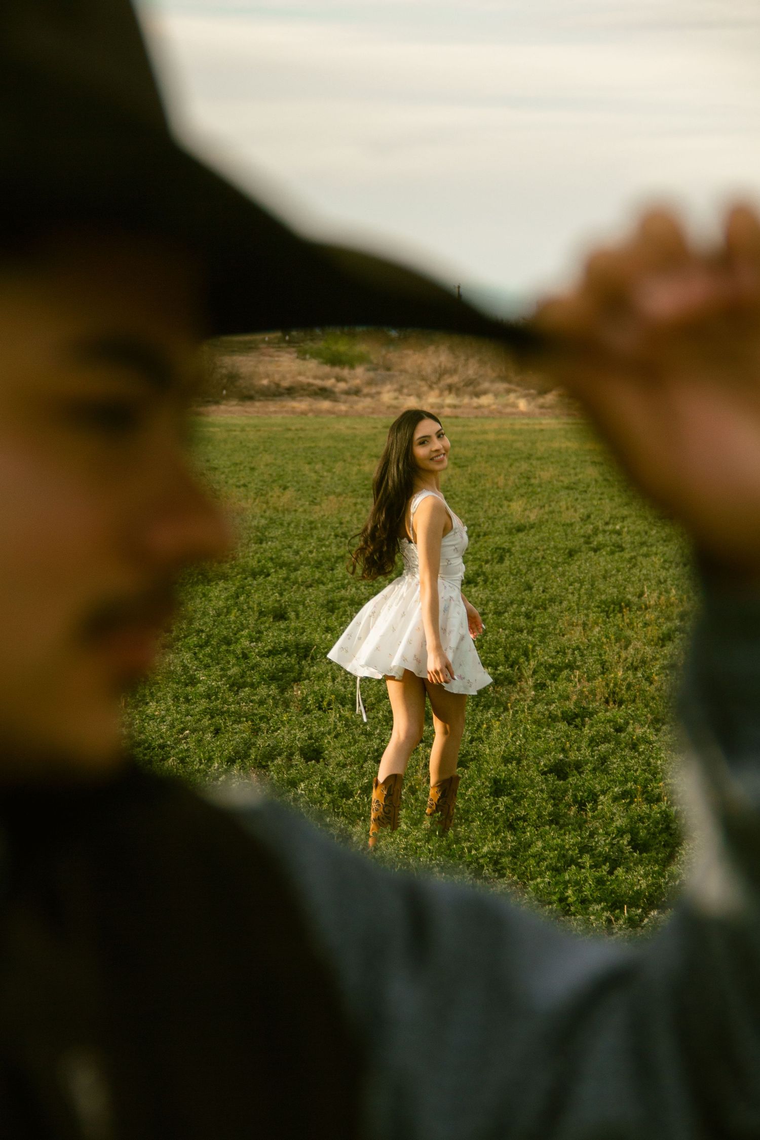 Las Cruces, New Mexico Photographer capturing your love story. Couples, weddings, engagements, proposals, elopements in New Mexico and world
