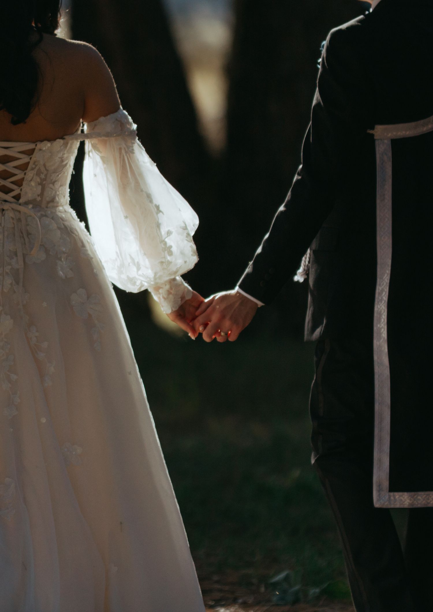 ruidoso,Las Cruces, Cloudcroft, El Paso, Wedding photographer, couples, enchanted vine, noisy winery venue, elopement, engagement photos