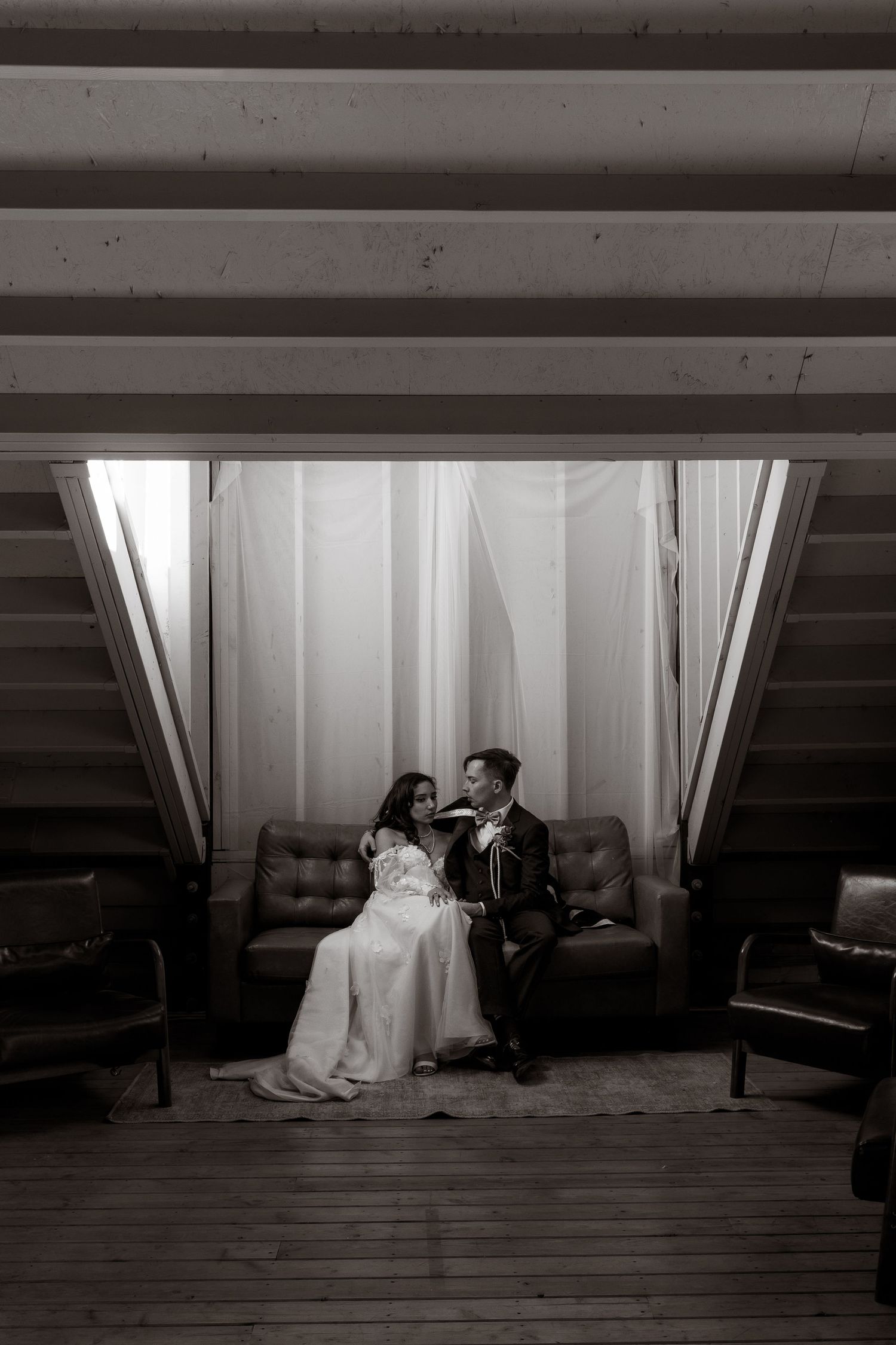 ruidoso,Las Cruces, Cloudcroft, El Paso, Wedding photographer, couples, enchanted vine, noisy winery venue, elopement, engagement photos