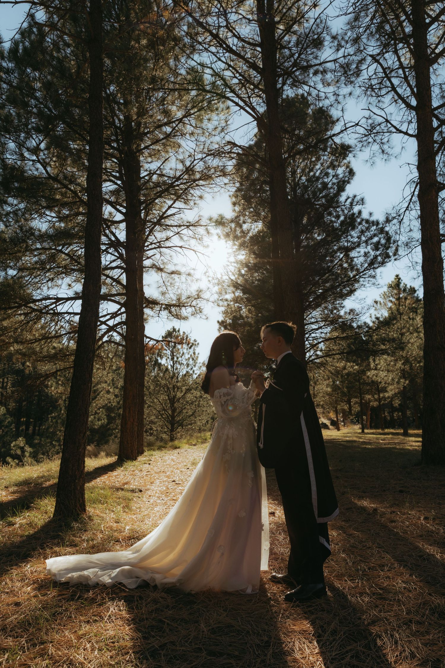 ruidoso,Las Cruces, Cloudcroft, El Paso, Wedding photographer, couples, enchanted vine, noisy winery venue, elopement, engagement photos
