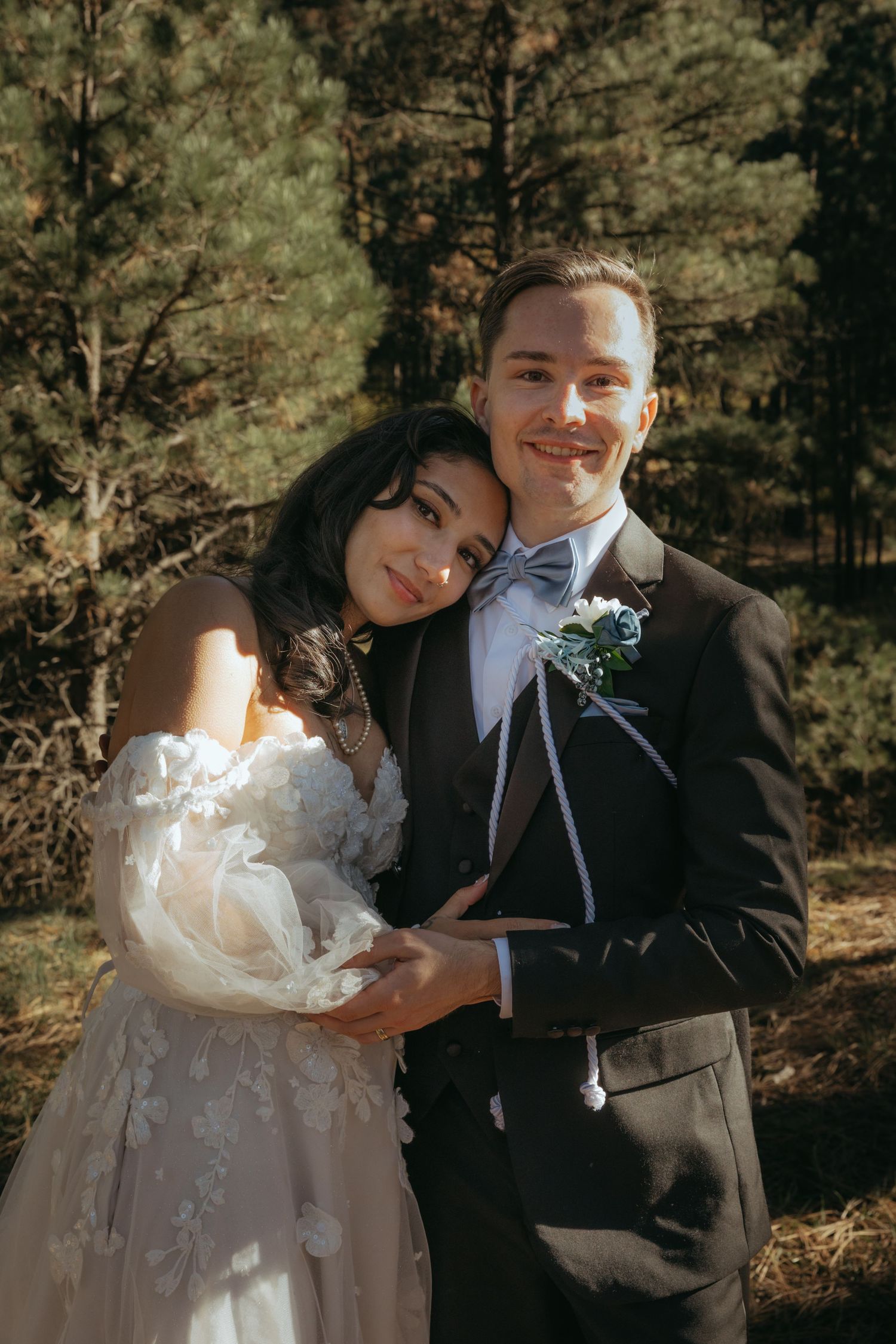 ruidoso,Las Cruces, Cloudcroft, El Paso, Wedding photographer, couples, enchanted vine, noisy winery venue, elopement, engagement photos