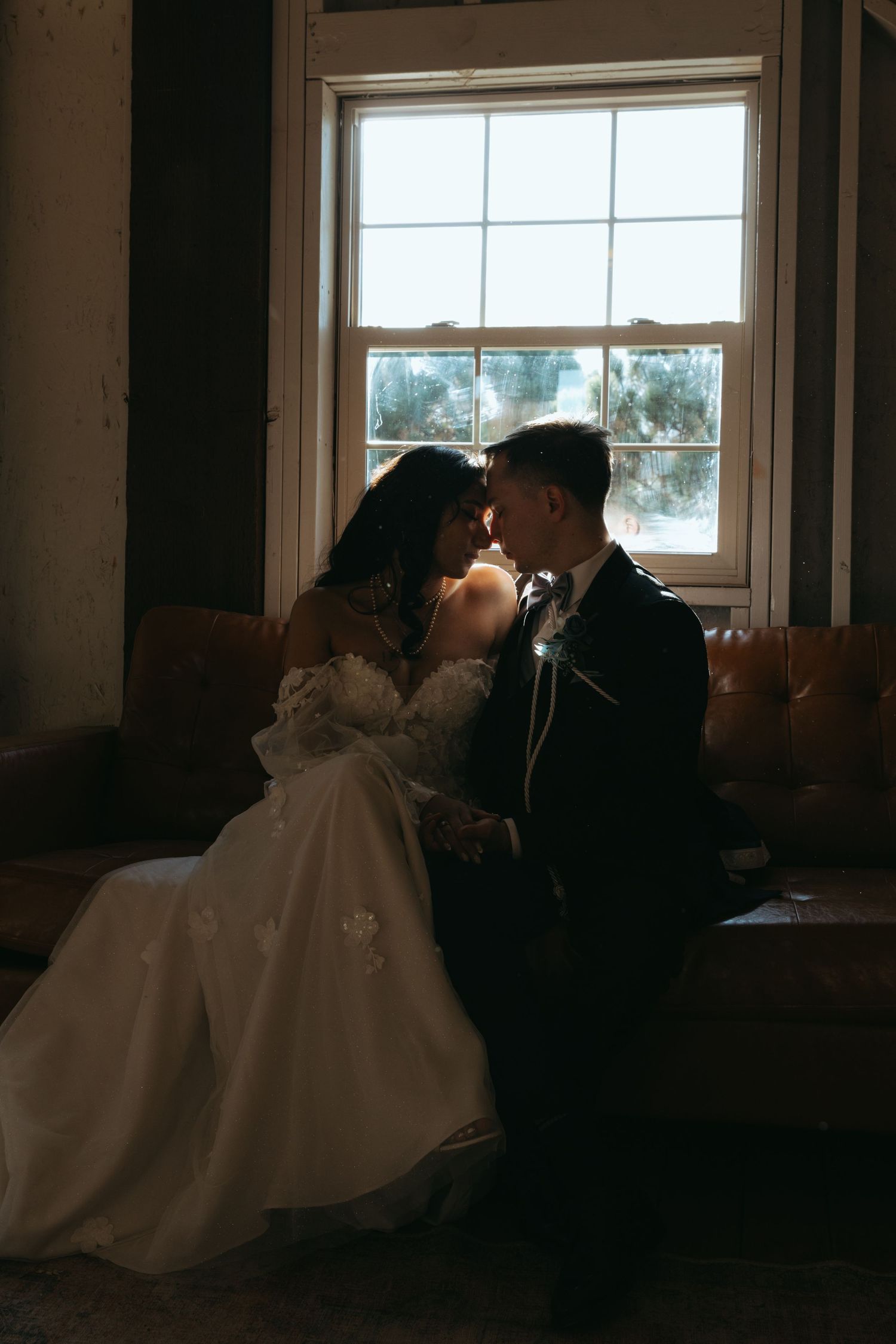 ruidoso,Las Cruces, Cloudcroft, El Paso, Wedding photographer, couples, enchanted vine, noisy winery venue, elopement, engagement photos