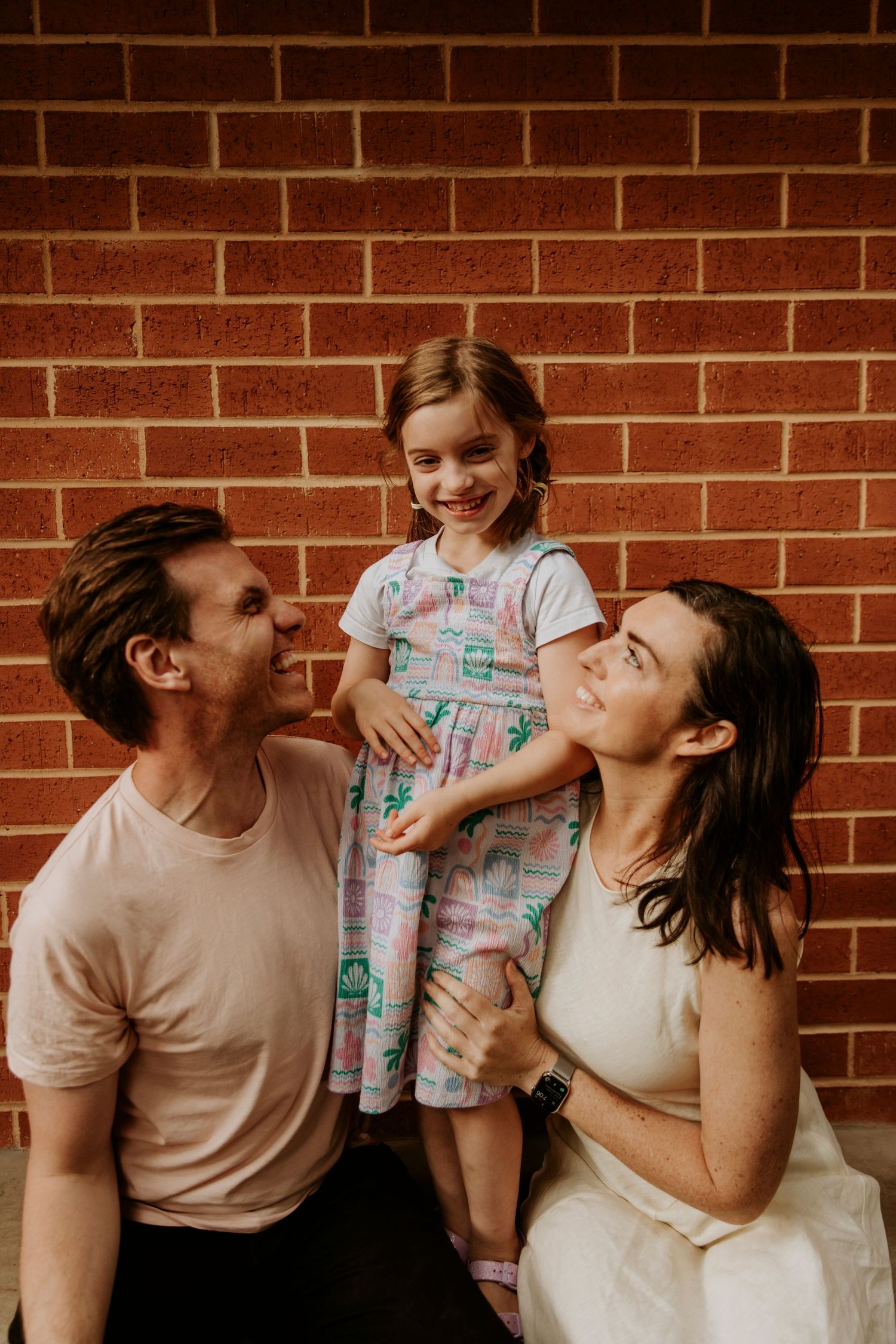 family motherhood mama mum child preschooler dad father photos