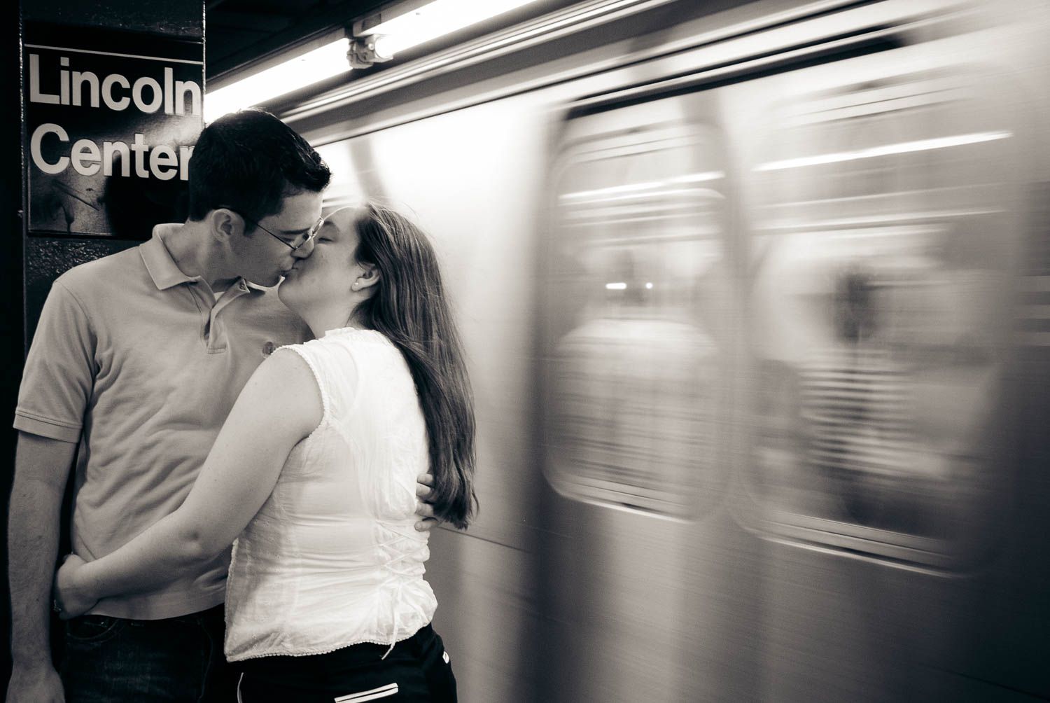 Yu-Chen Chiu Studio offers wedding, engagement session and maternity, newborn, milestone & event photography in NYC & NJ.