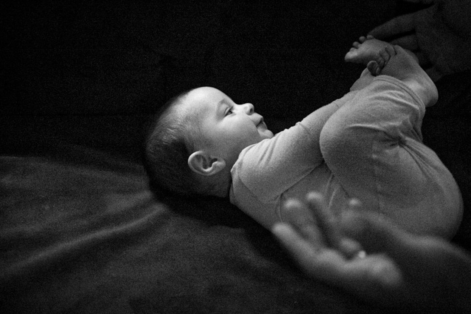 Yu-Chen Chiu Studio offers wedding, engagement session and maternity, newborn, milestone & event photography in NYC & NJ.