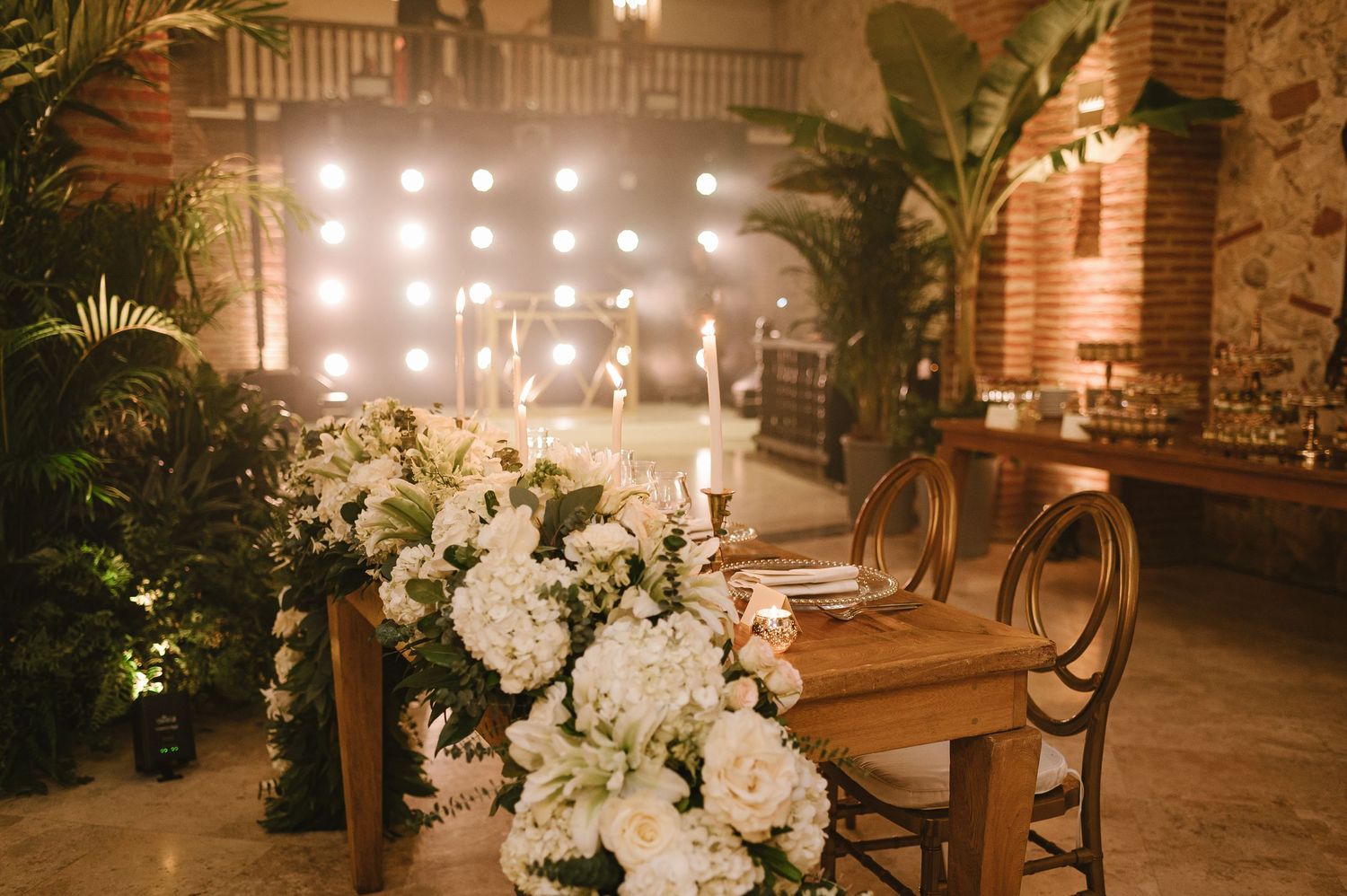 #whiteandgold #decoevent #weddingstyle #naturalwedding #bodasbonitas #fotografiadebodas #casamentscatalunya #bodas #boda