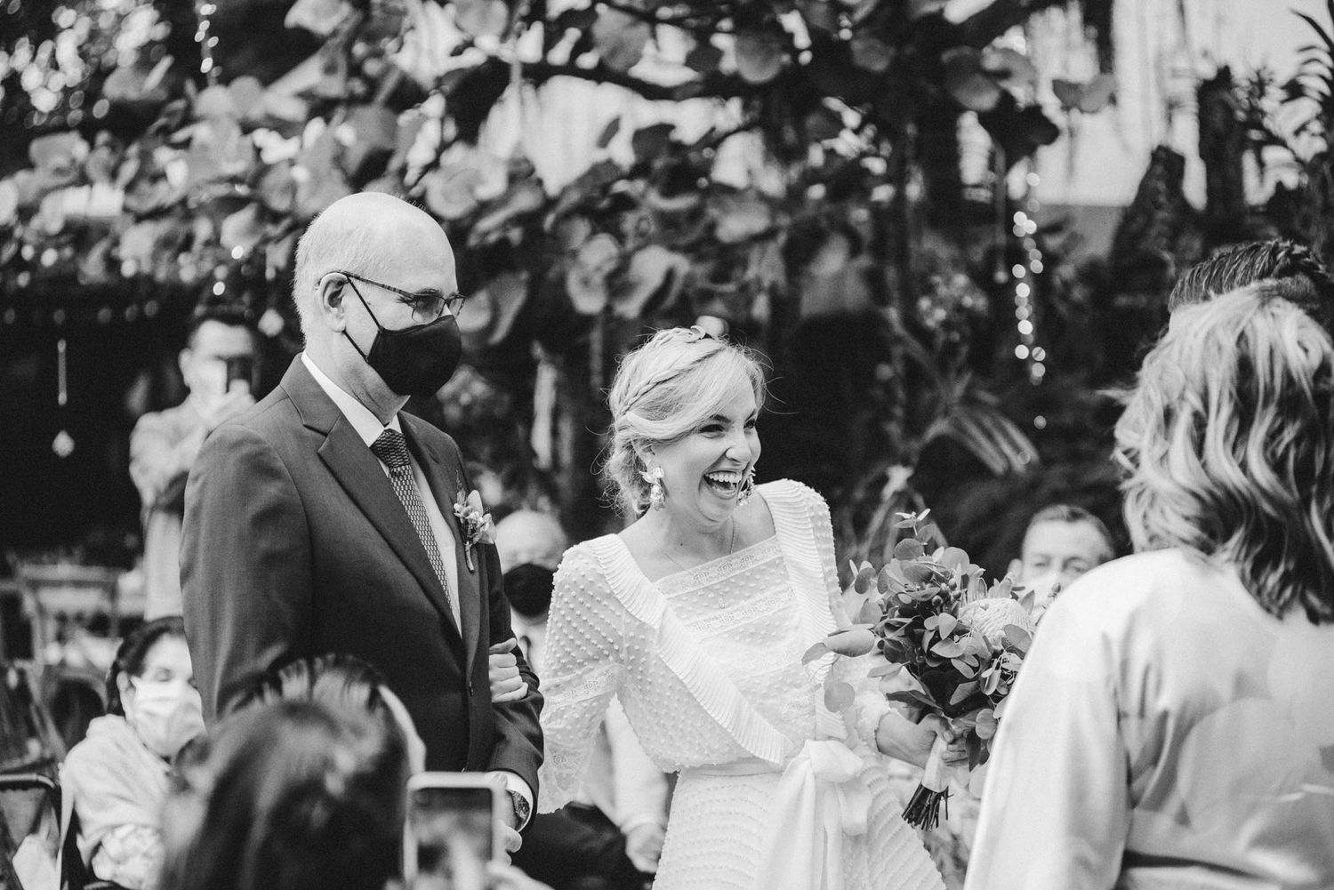 #whiteandgold #decoevent #weddingstyle #naturalwedding #bodasbonitas #fotografiadebodas #casamentscatalunya #bodas #boda