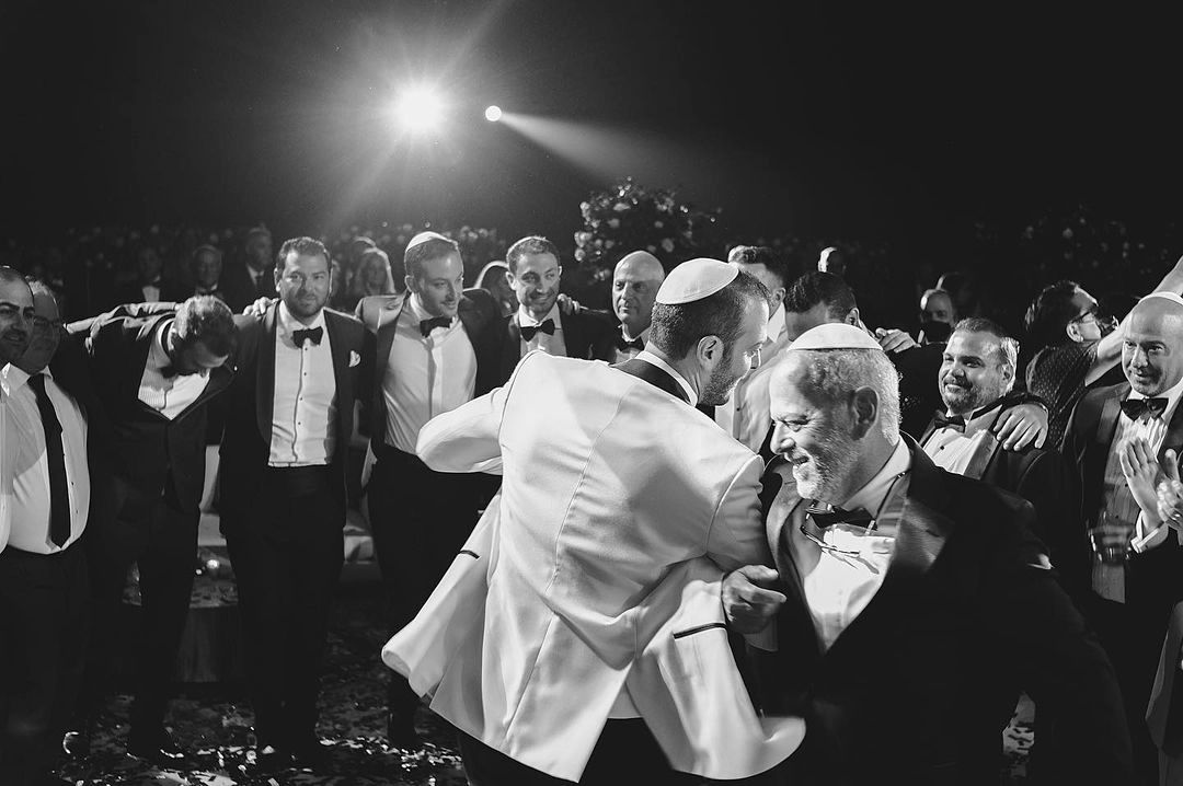 Natural wedding photography Spain | Destination Jewish Wedding -  Sunshine Weddings Spain jewish wedding shutteres