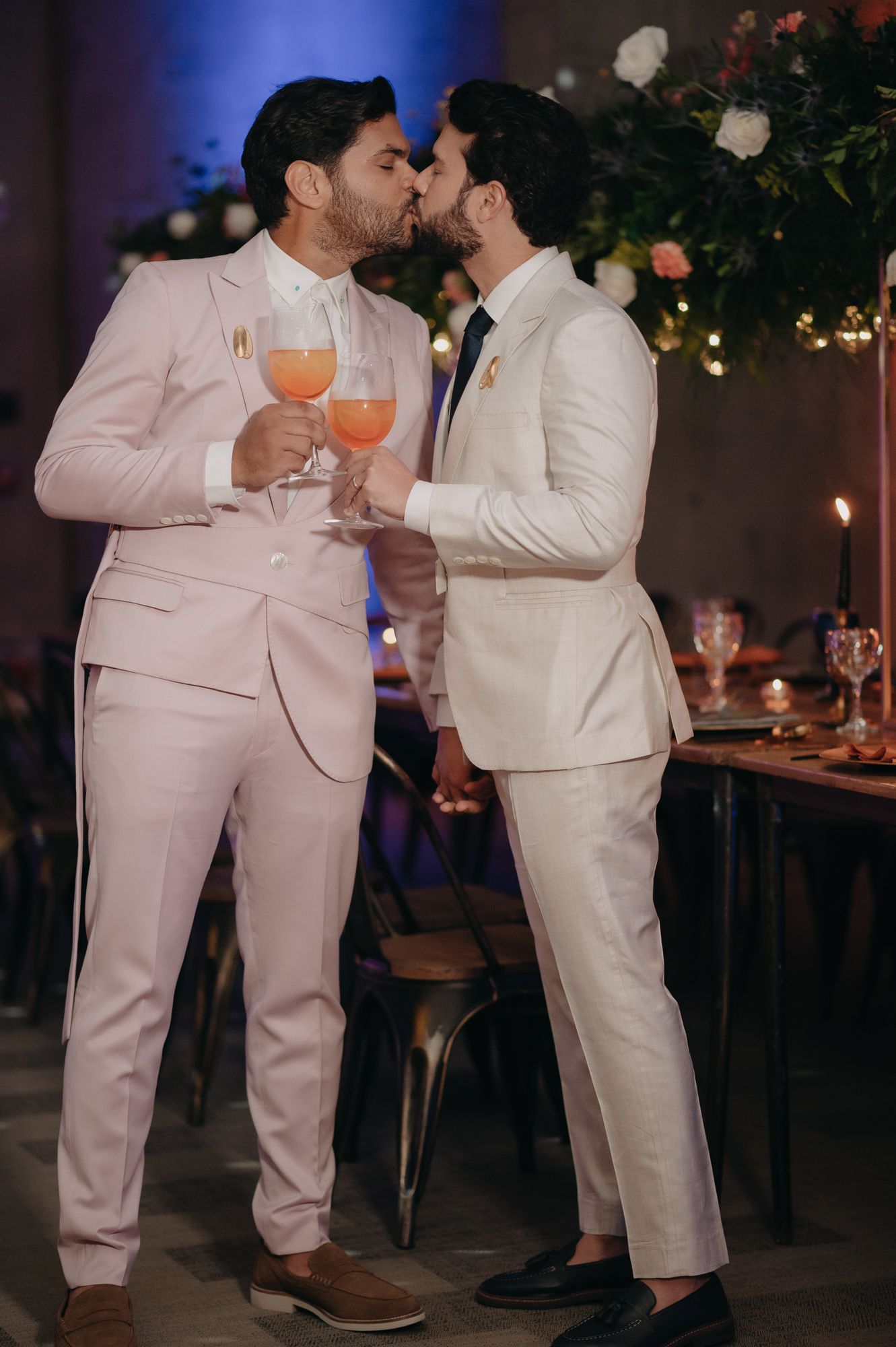 #whiteandgold #decoevent #weddingstyle #naturalwedding #bodasbonitas #fotografiadebodas #casamentscatalunya #bodas #bodaGay wedding photogra