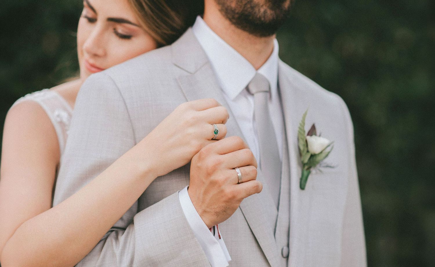 Fotografía documental de bodas en Madrid y reportaje natural de novios por SHUTTER.