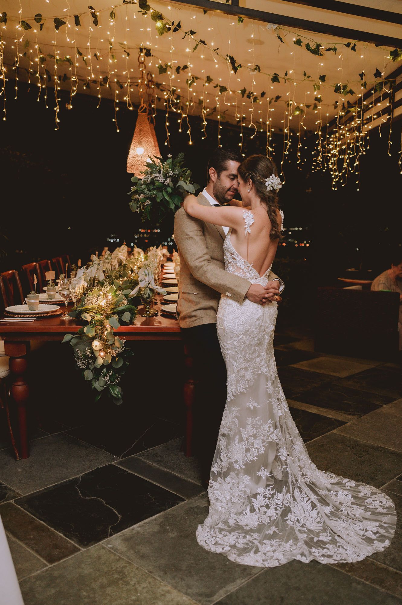 #destinationweddingspain #destinationwedding #weddingideas #justengaged #gettingmarried #brideinspiration