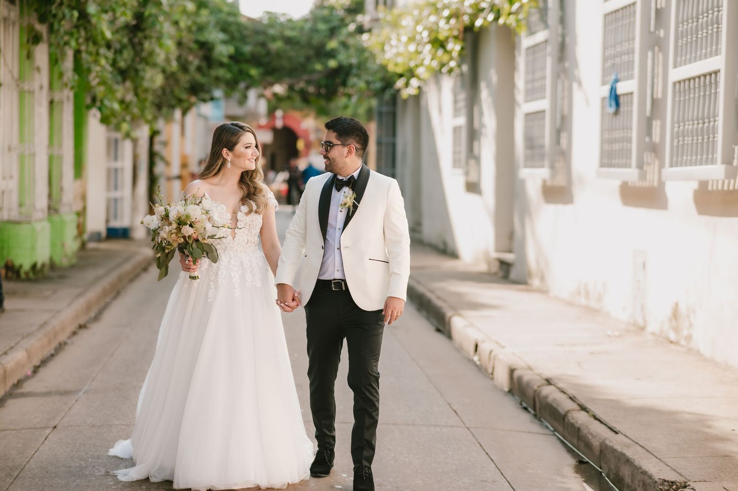 #destinationweddingspain #destinationwedding #weddingideas #justengaged #gettingmarried #brideinspiration