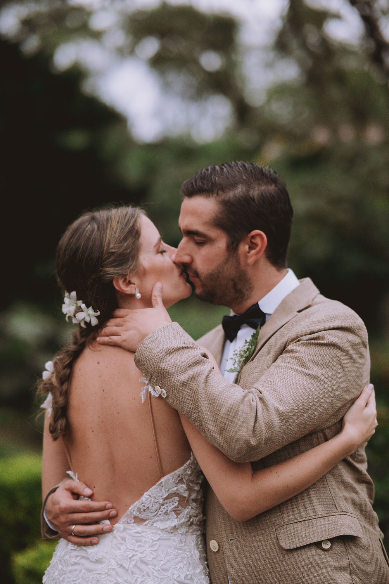 #intimateweddingphotographer #thisisreportage #civilceremony #weddingmagic #uniquewedding #weddingbride #bridalphotograp