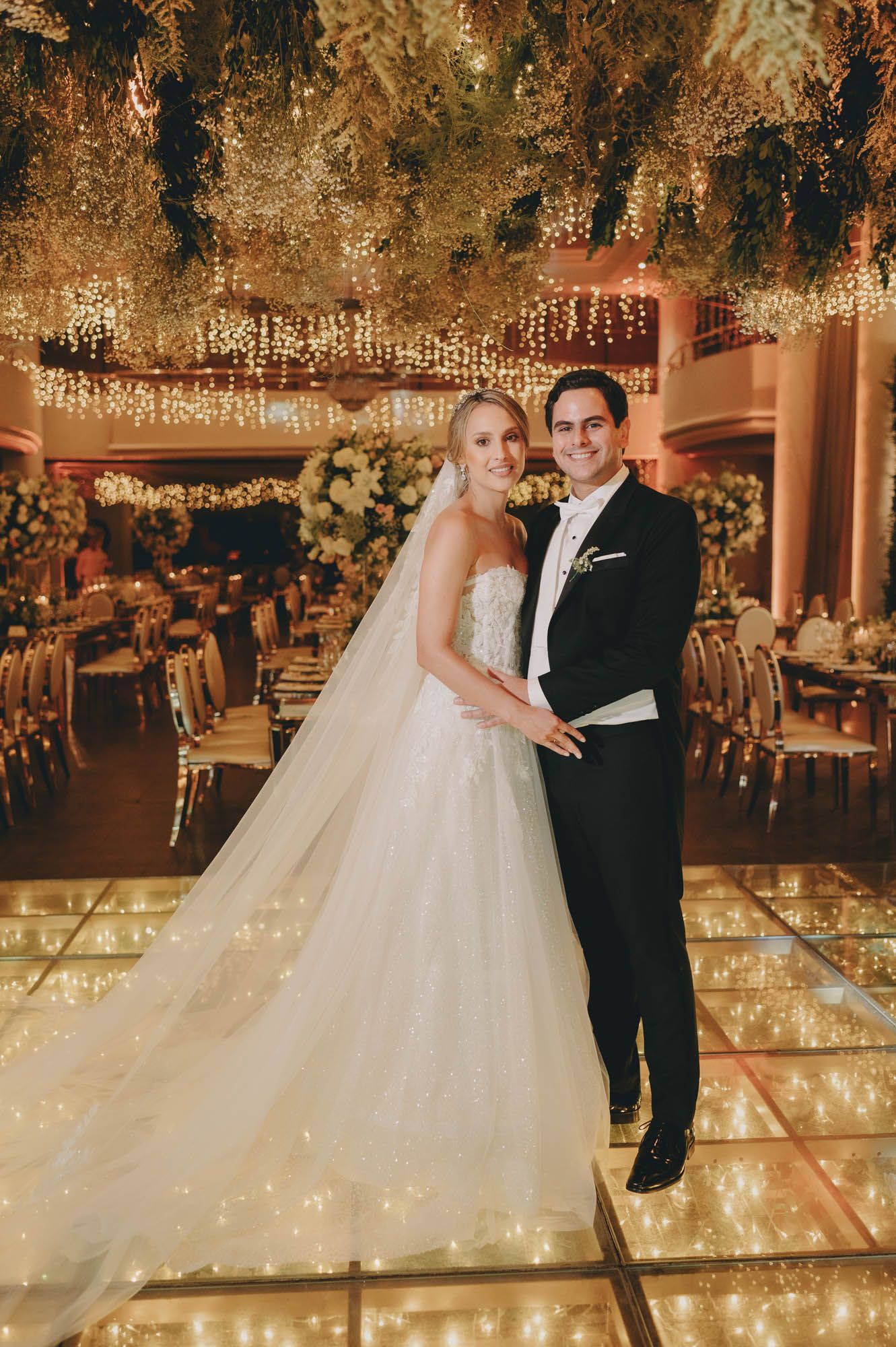 #intimateweddingphotographer #thisisreportage #civilceremony #weddingmagic #uniquewedding #weddingbride #bridalphotograp