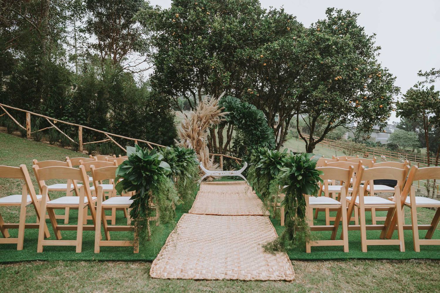 #destinationweddingspain #destinationwedding #weddingideas #justengaged #gettingmarried #brideinspiration