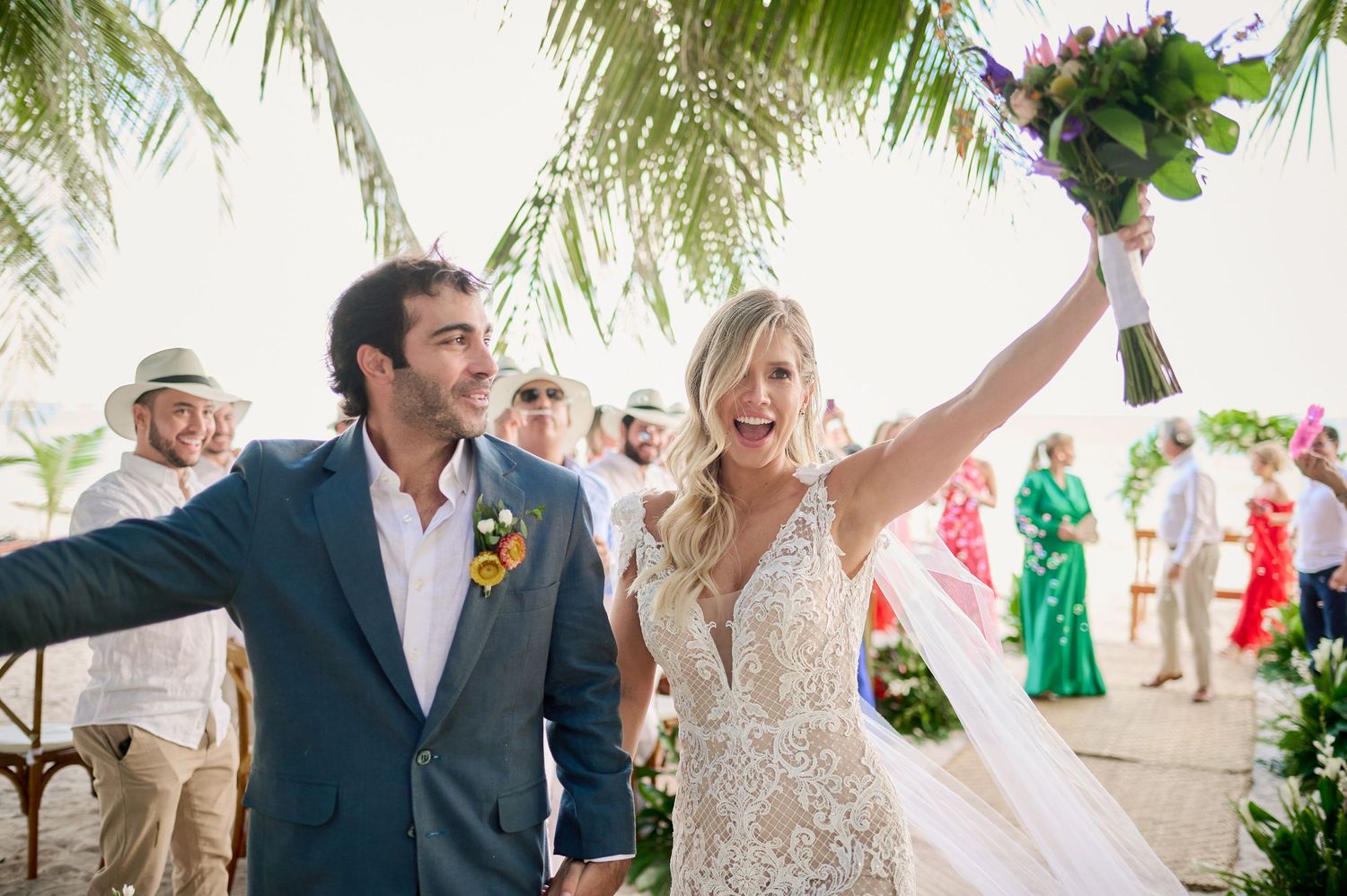 #whiteandgold #decoevent #weddingstyle #naturalwedding #bodasbonitas #fotografiadebodas #casamentscatalunya #bodas #boda