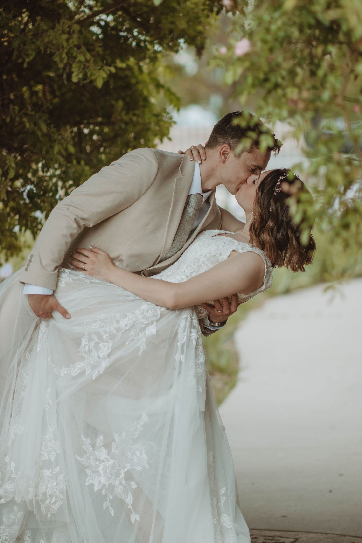 Grand Junction, Colorado Botanical Gardens Wedding Photography