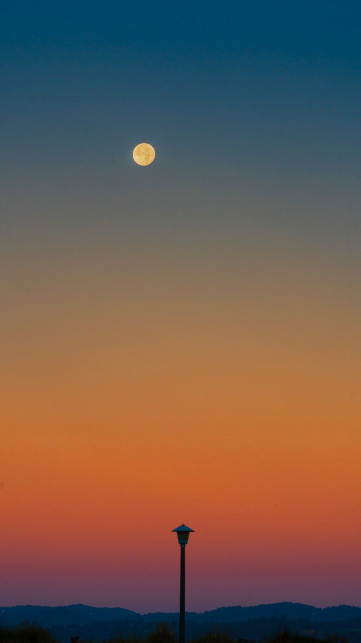 Lampost with sunset