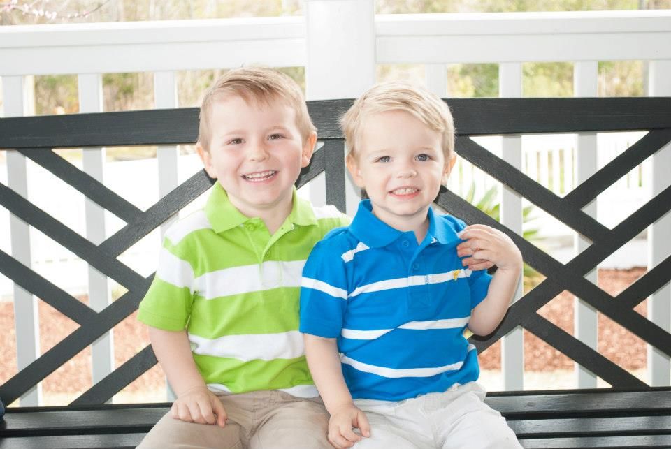 family portrait photography, natural lighting, children photography