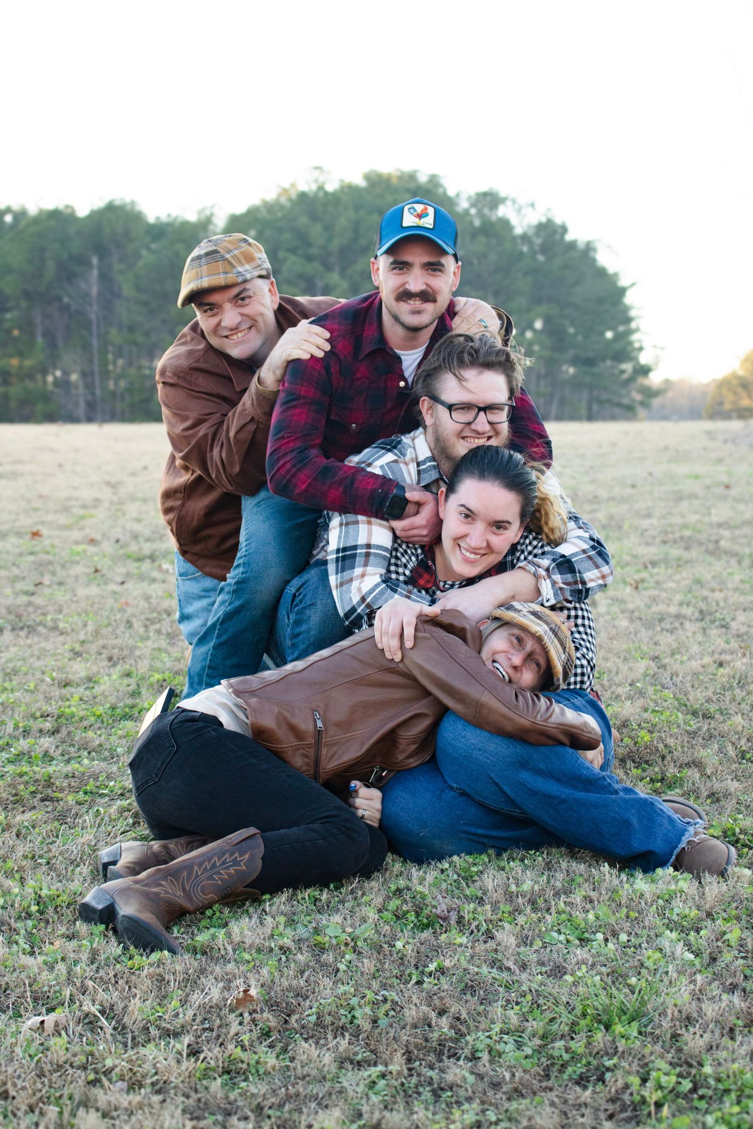 This is a pile up of all the adults of the family.