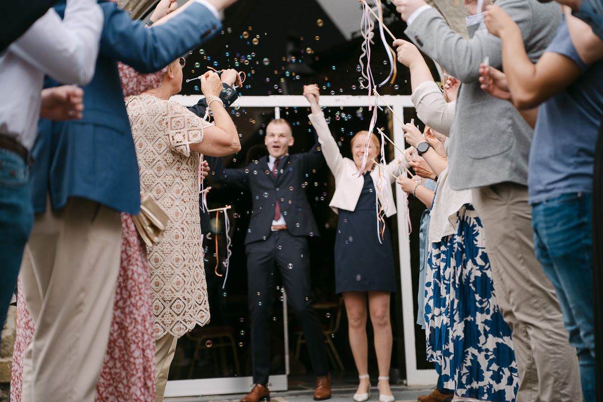 Standesamtliche Hochzeit in der Welschen Mühle in Aachen Haaren.