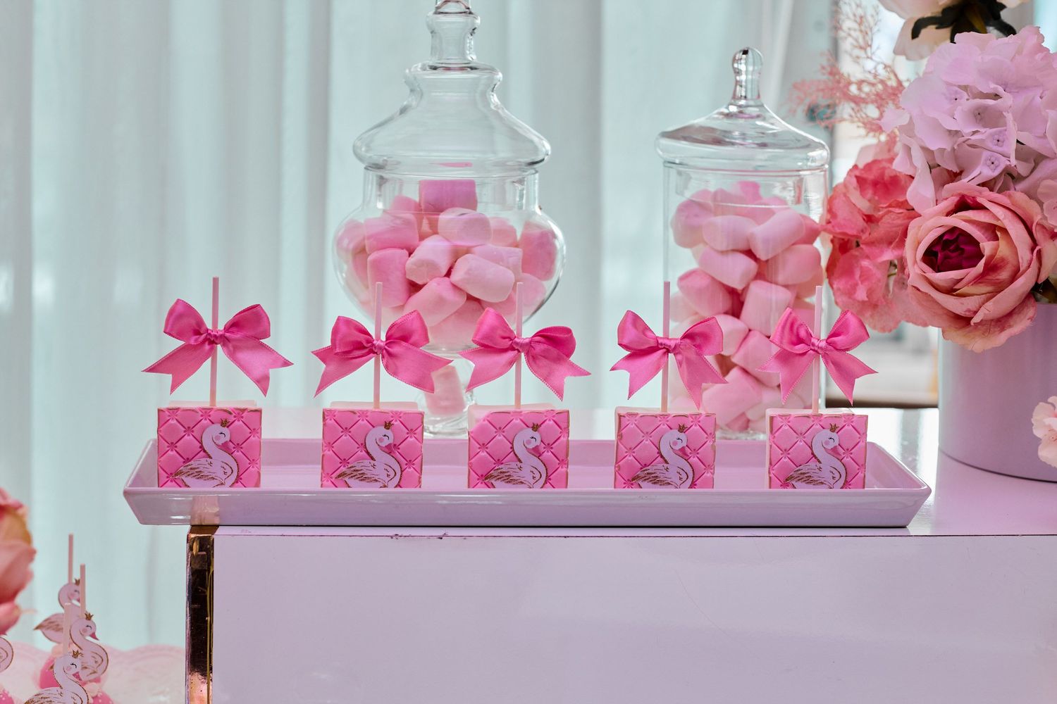decorations