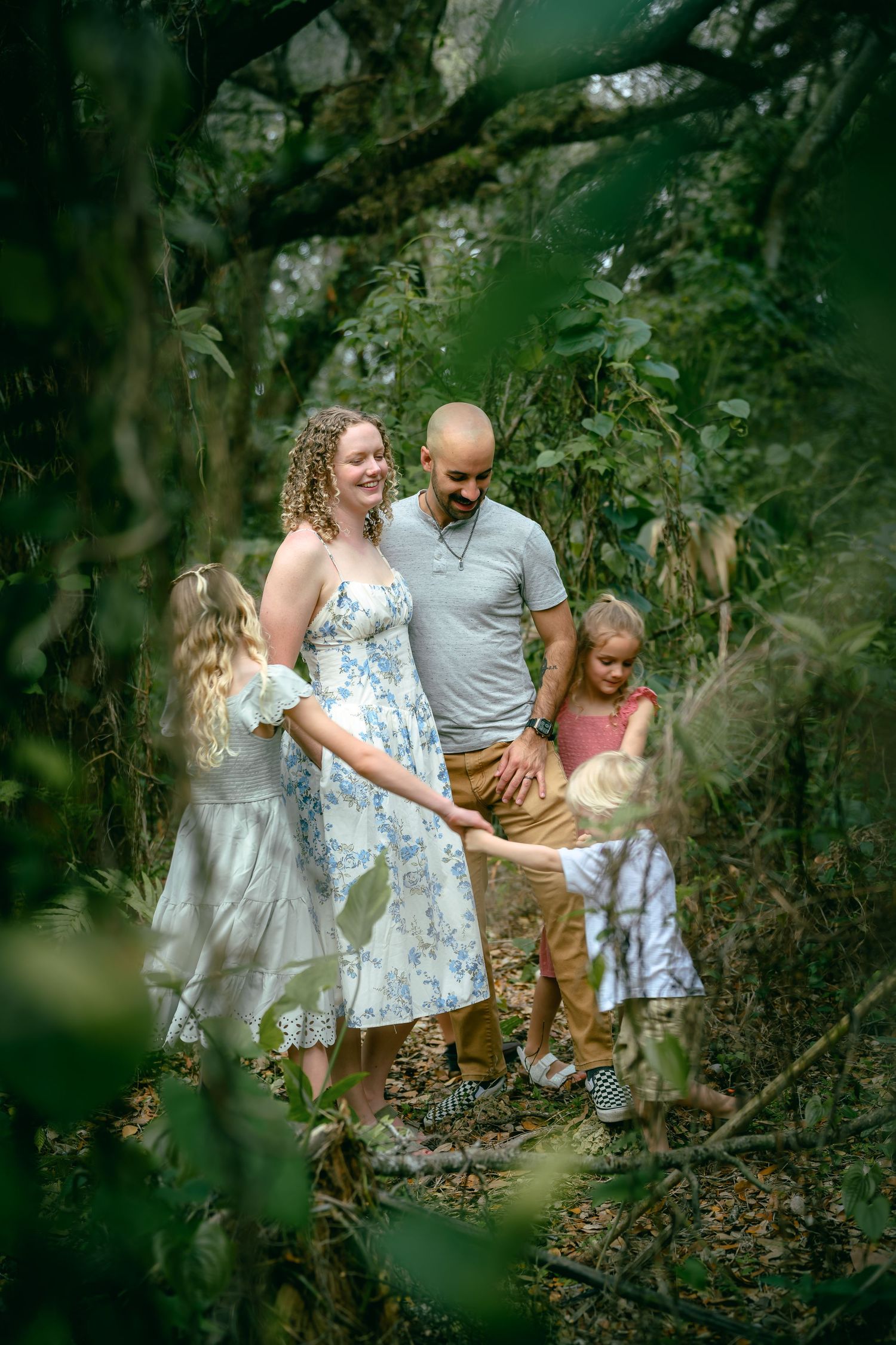 Family photo sessions near me in Miami, FL, Kendall Indian Hammocks Park