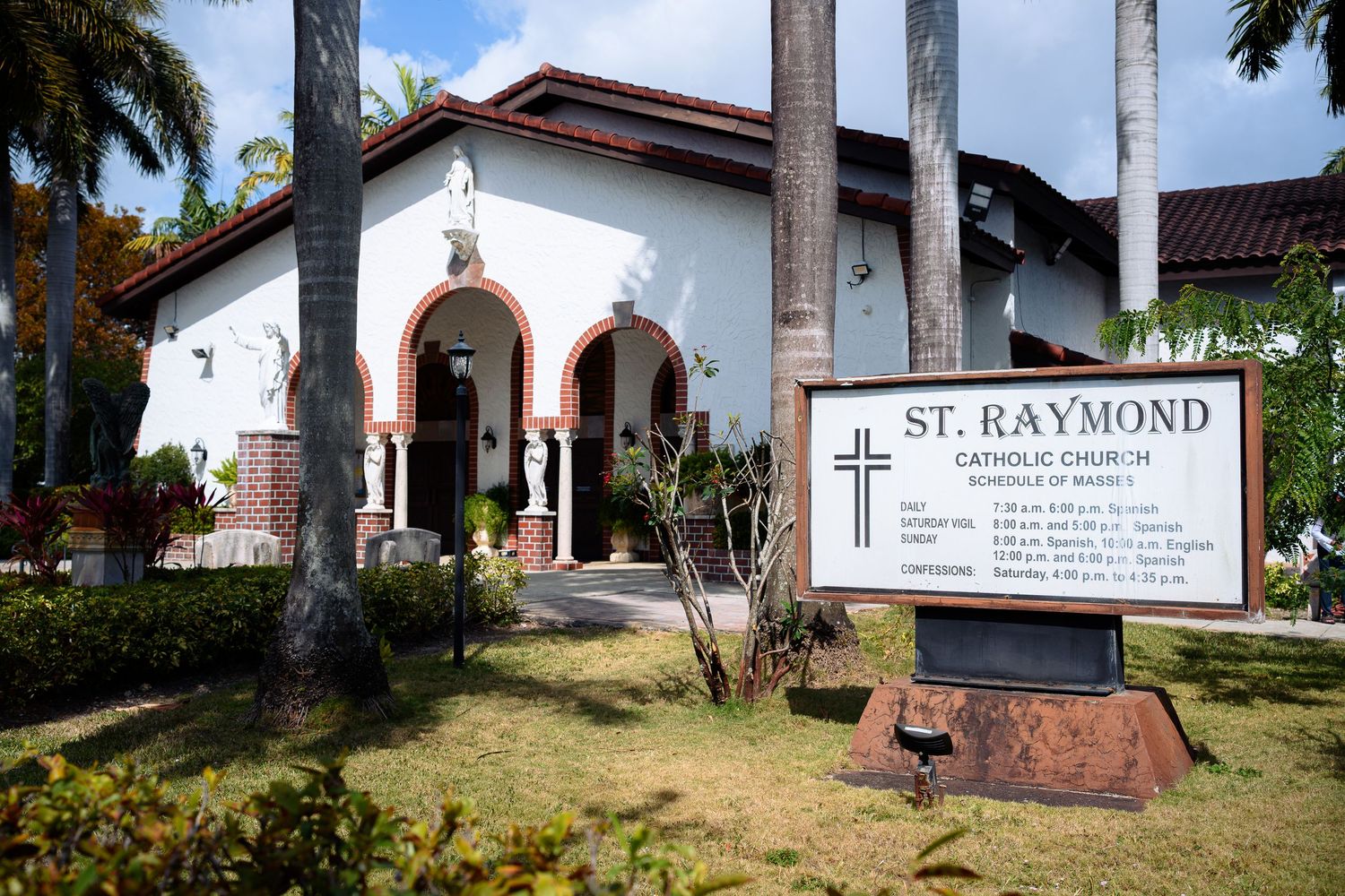 Photo of St. Raymond of Peñafort Catholic Parish and its signboard.
