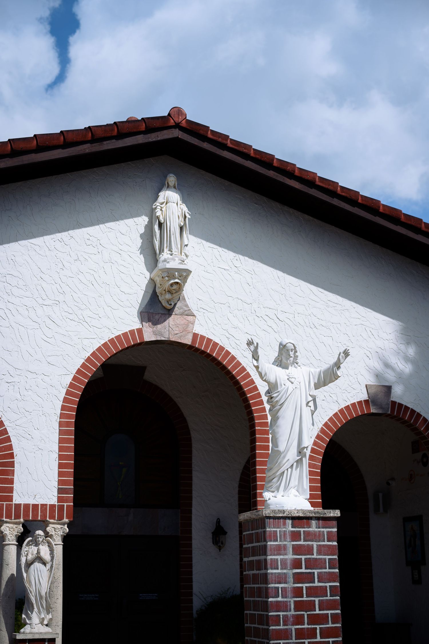 Closeup of St. Raymond of Peñafort Catholic Parish features.