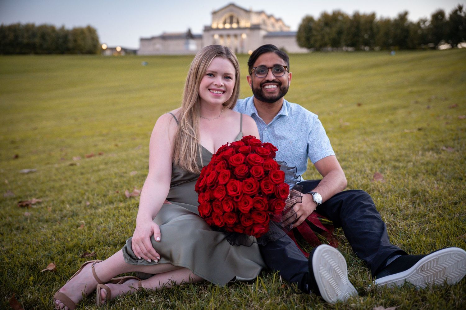 couples engagement photos in St Louis MO