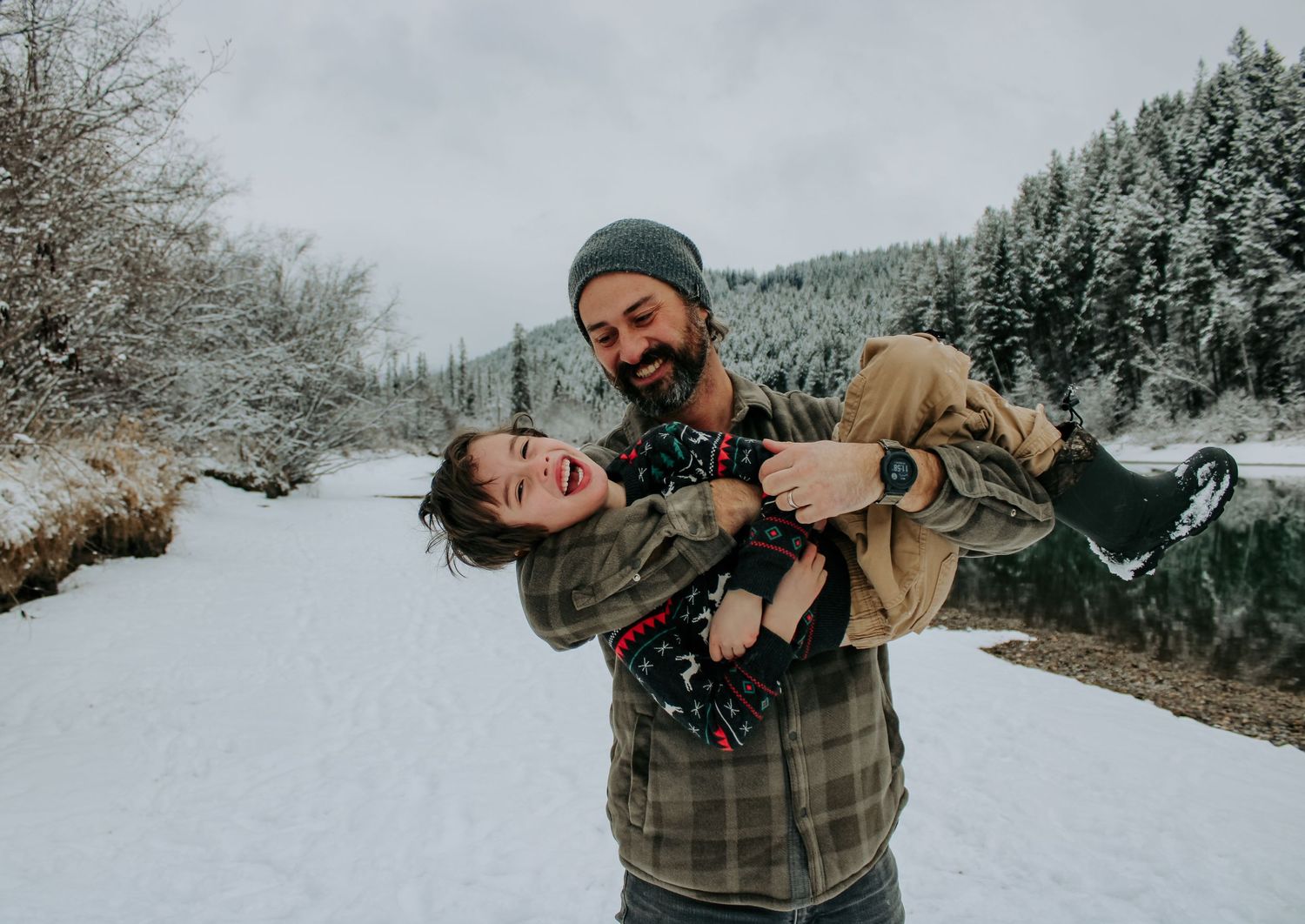 lifestyle family photography session Golden BC