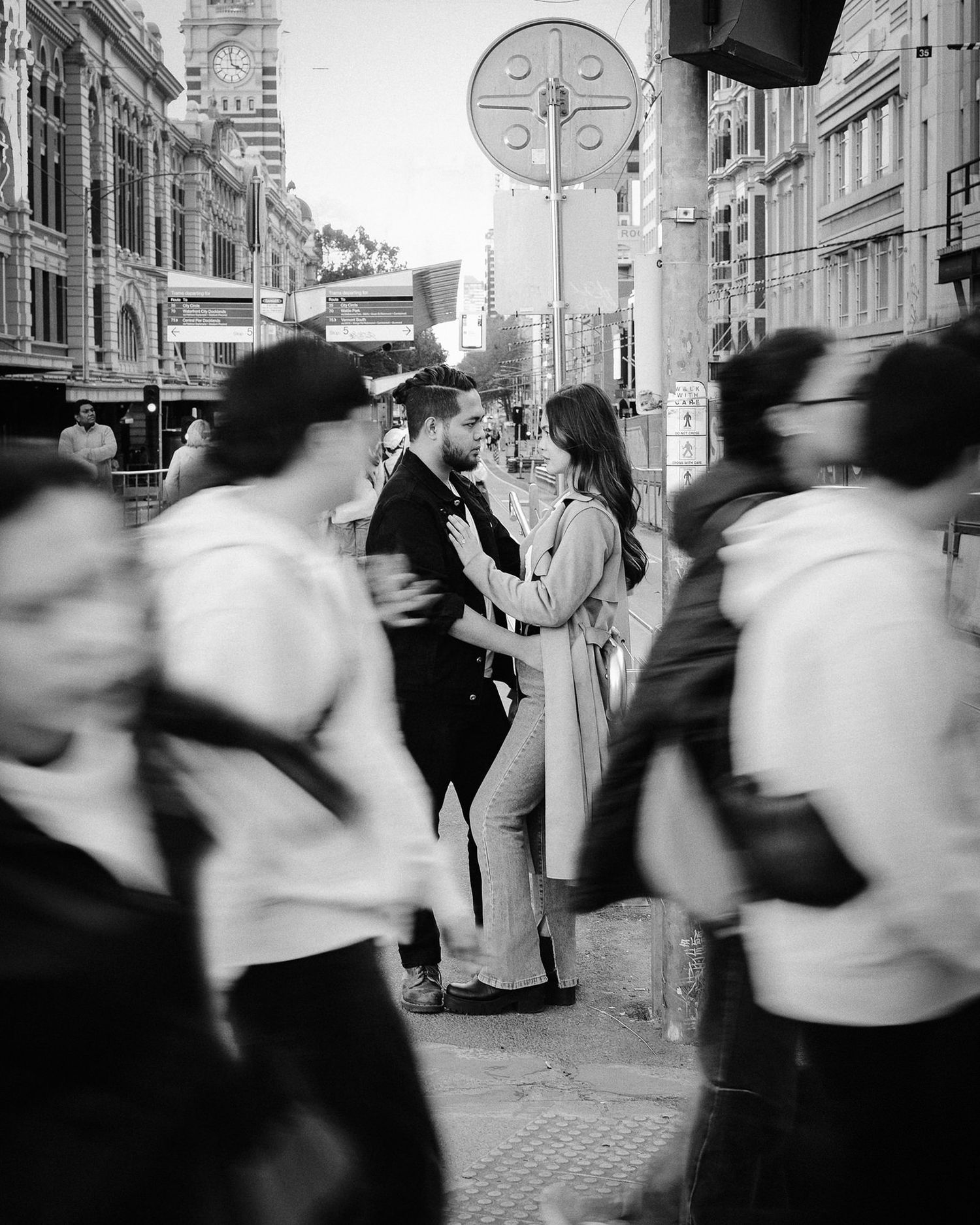 Natural light couples portrait in Melbourne city streets