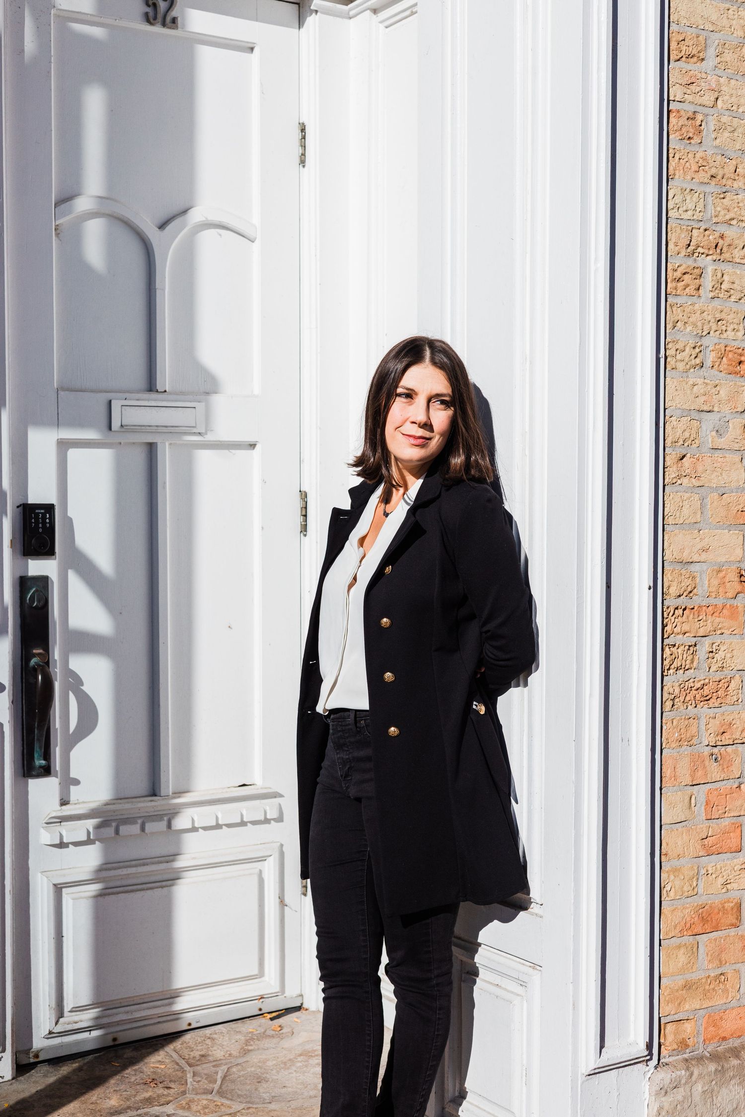 Womans portrait session in downtown Collingwood Ontario.