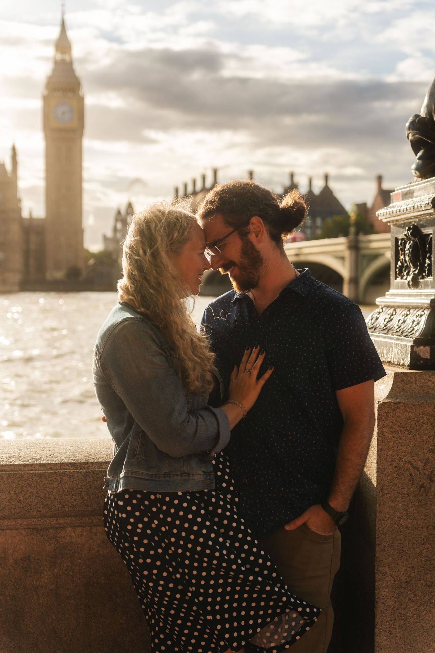 Couple enjoying sunset in Westminster with Big Ben in the background captured by UK LONDON Photographer @lyfphotos