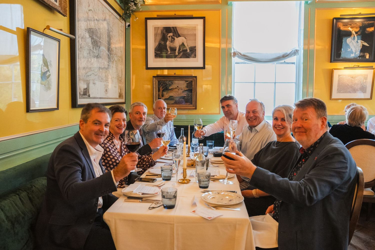 Intimate micro event lunch at 50 Cheyne in Chelsea, London, photographed by a London event and wedding photographer @lyfphotos